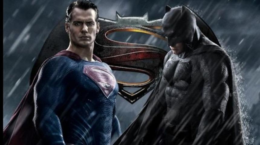 Batman v Superman: Adaletin Şafağı fragmanı nefes kesiyor