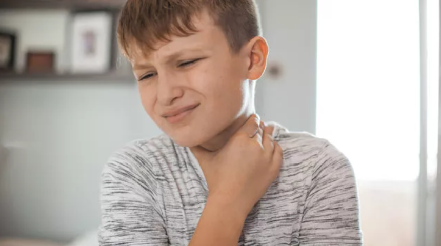 Çocuklarda boğaz ağrısı ve enfeksiyonu nasıl geçer? Boğaz yolu enfeksiyonu olan çocuklar nasıl tedavi olur? Boğaz enfeksiyonundan korunmanın yolları