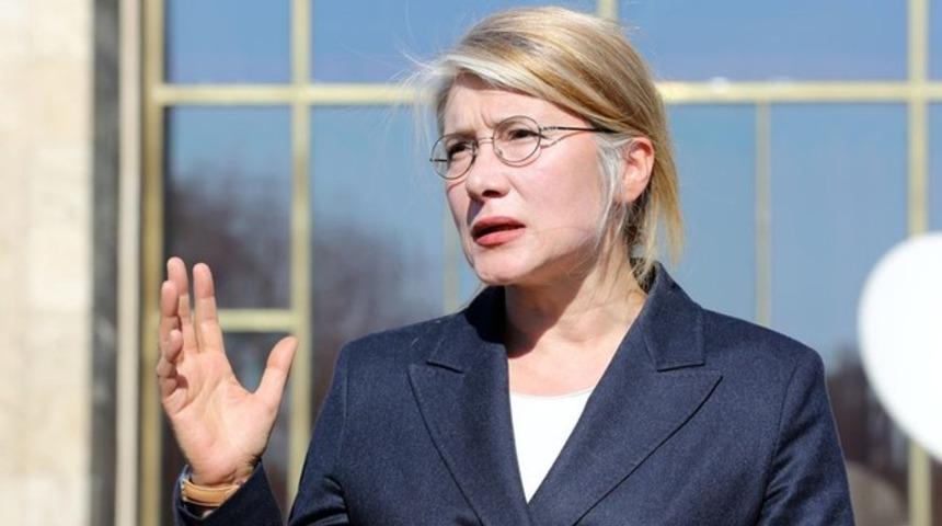 Tarhan: Sonucu belli bir oylama için bana saldıranlara yazıklar olsun