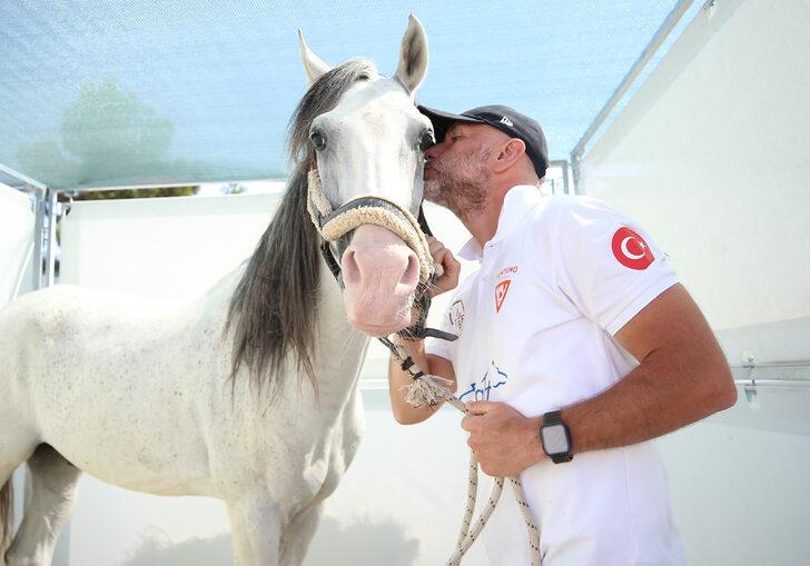Uluslararası ve Ulusal Atlı Dayanıklılık Yarışmaları Çanakkale'de sürüyor G2