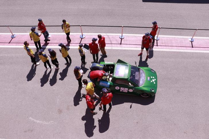 Alternatif enerjili araçlar Kocaeli'deki TEKNOFEST yarışlarında piste çıktı G4