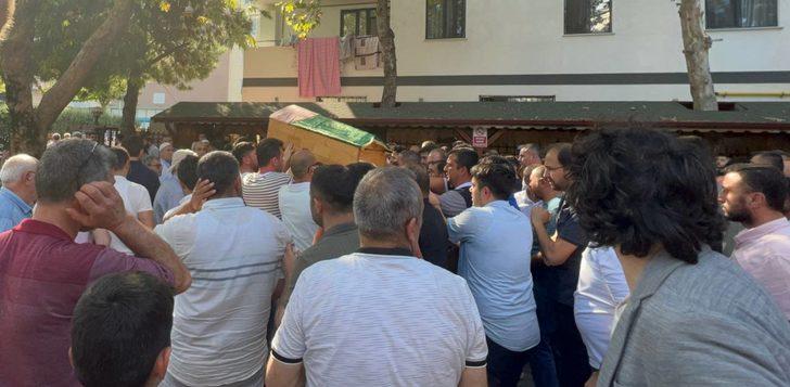 GÜNCELLEME - Kocaeli'de babasının kullandığı araçtan düşen çocuk hayatını kaybetti G2