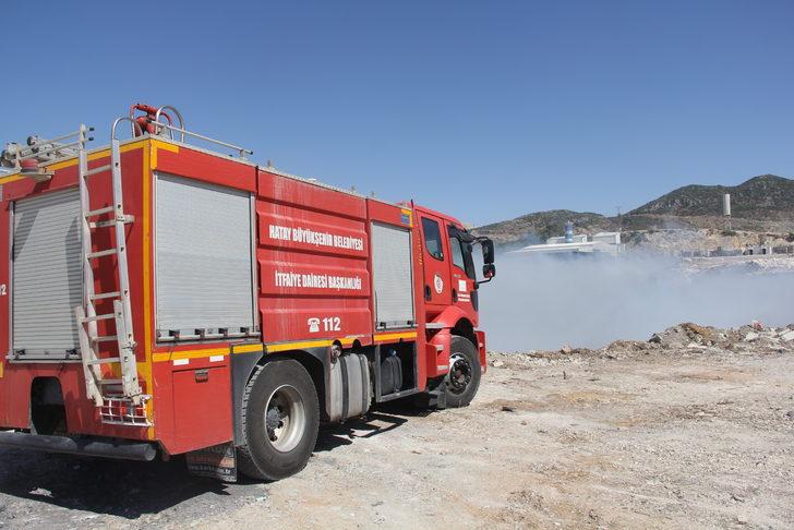Hatay'da çöp döküm sahasında çıkan yangın söndürüldü G1