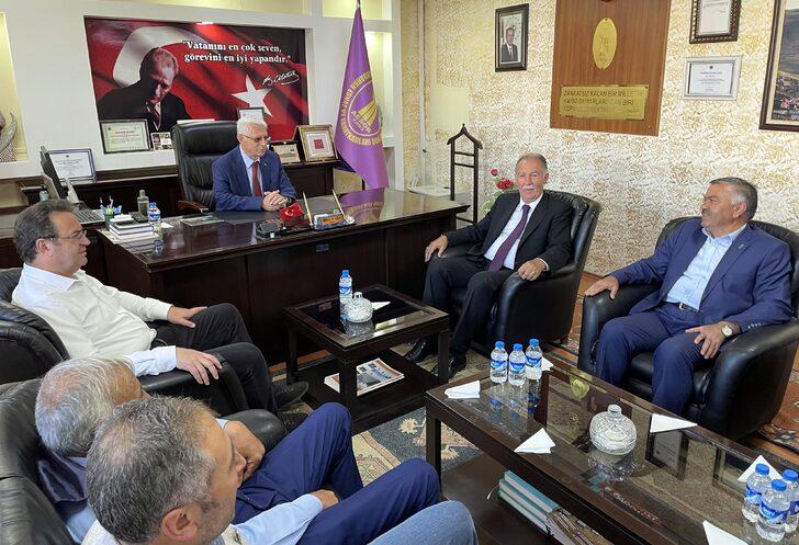 TŞOF Başkanı Apaydın Ardahan'da şoför esnafının sorunlarını dinledi G2