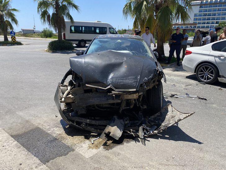 Alanya'da trafik kazasında 4 kişi yaralandı G4