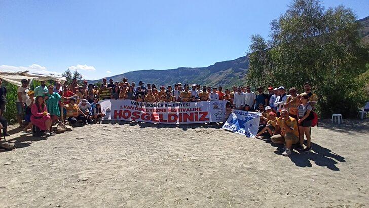 "1. Van Denizi Yüzme Festivali"nin son etkinliği Nemrut Krater Gölü'nde yapıldı G4