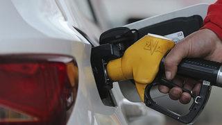 Son dakika: Akaryakıt fiyatlarında son durum! Motorine indirim geliyor...