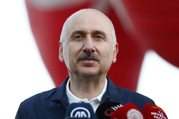Bakan Karaismailoğlu, yerli sıcak hava balonuyla Kapadokya semalarında uçtu: G5