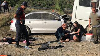 Son dakika: Elazığ’da feci kaza! 1'i ağır 17 yaralı
