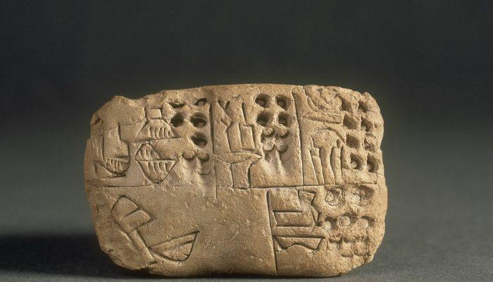 Mezopotamya’daki kil tabletlerden 3200 yıllık koku formülü ortaya çıkarıldı