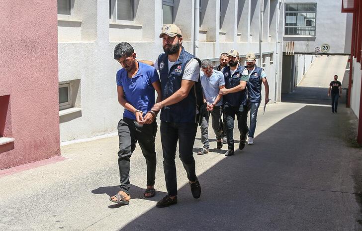 Adana'da YPG/PKK operasyonunda yakalanan 4 zanlıdan 3'ü tutuklandı G3