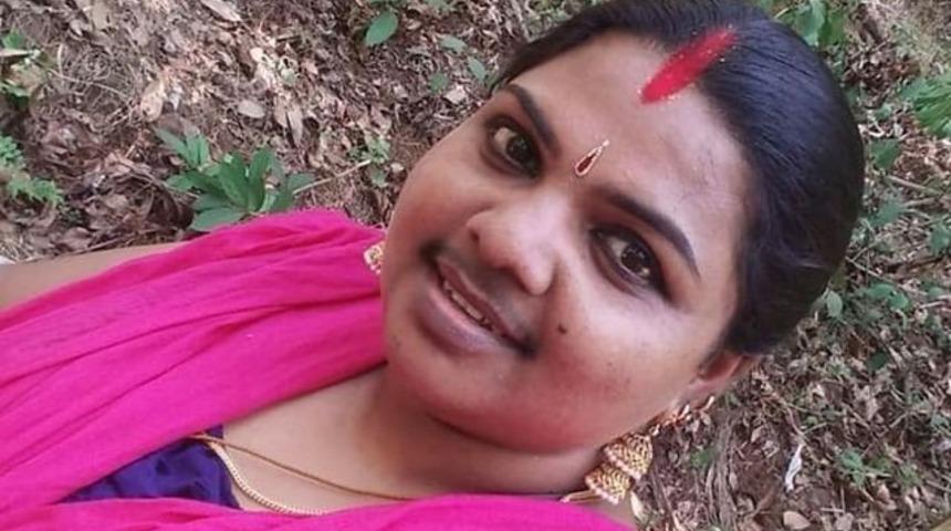 Bıyık bırakan kadın şaşırttı! “Onsuz yaşamayı hayal edemiyorum”   