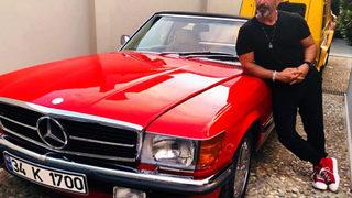 Cem Yılmaz Bodrum'da taksiyle çarpıştı! 