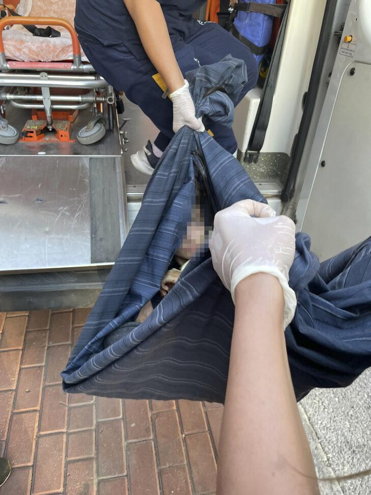 Bursa'da çöp evde, atıkların arasında uzun süre bakımsız bırakılan çocuk bulundu G3