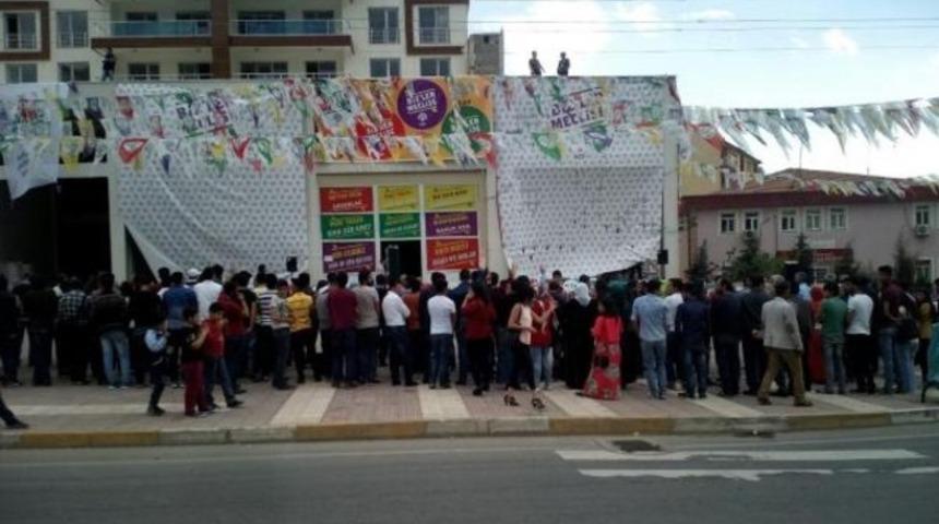 HDP'lilerden Erdoğan'a ilginç protesto