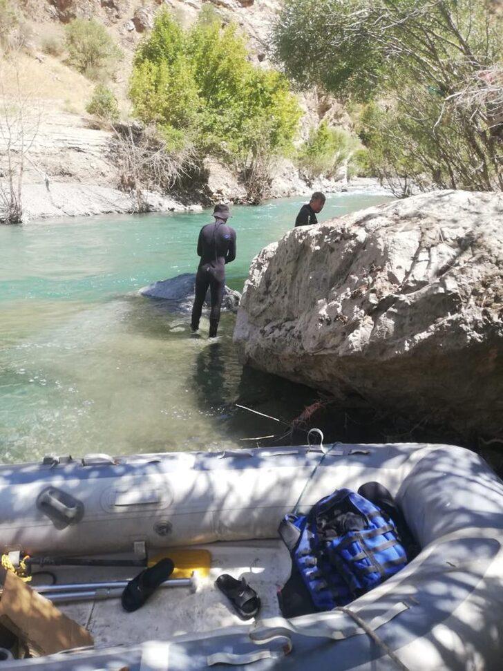 Müküs Çayı'nda akıntıya kapılan hemşireyi arama çalışmaları 44 gündür devam ediyor G4