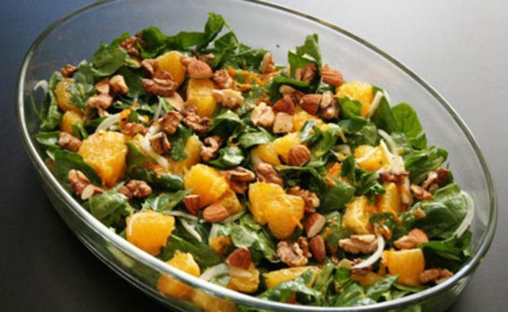 Portakallı Ispanak Salatası