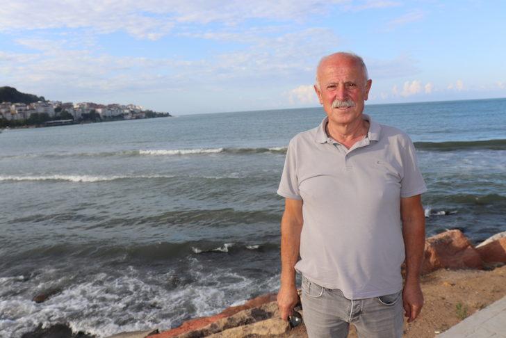 Baba oğulun boğulma tehlikesi geçirenleri kurtarışları güvenlik kamerasına yansıdı G3