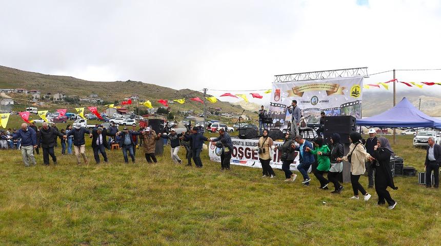 Bayburt'ta 26. Dede Korkut Uluslararası Kültür ve Sanat Şöleni sona erdi