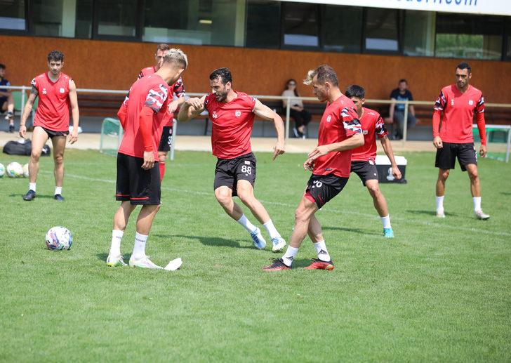Sivasspor, yeni sezon hazırlıklarını Avusturya'da sürdürdü G5