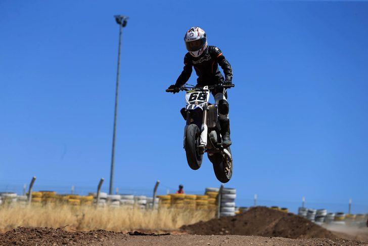 BMU Avrupa Süpermoto Şampiyonası, Uşak'ta yapıldı G2