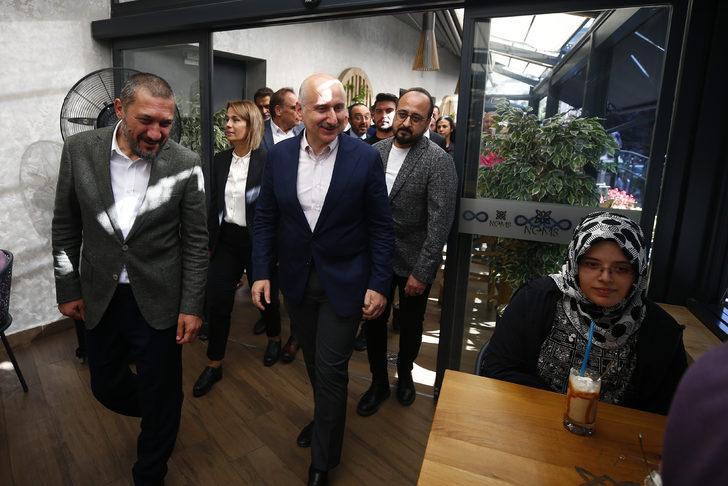 Bakan Karaismailoğlu, Nevşehir'de ziyaretlerde bulundu G1