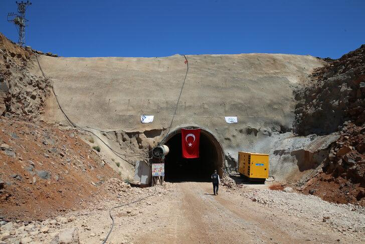 DSİ Genel Müdürü Lütfi Akca, Hatay'daki yatırımları inceledi G2