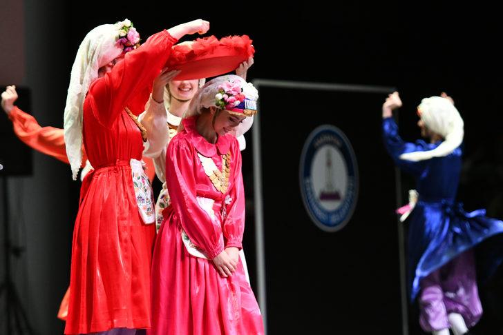 "Halk Oyunları Gençler Türkiye Şampiyonası" Gaziantep'te sona erdi G3