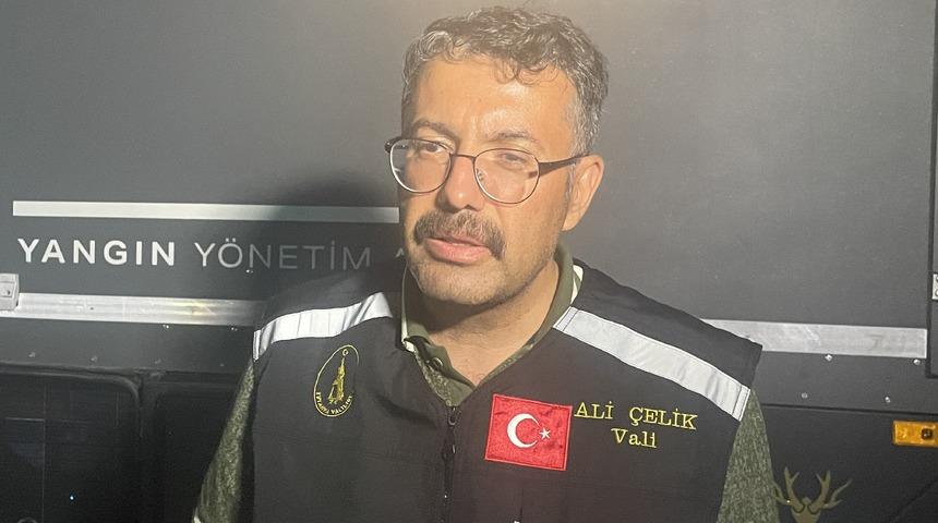 GÜNCELLEME - Kütahya'da çıkan orman yangınına gece görüşlü helikopterlerle müdahale ediliyor