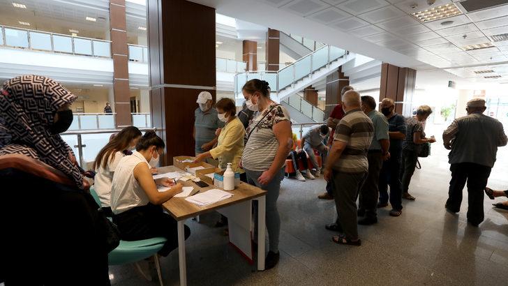 Trakya'daki hastanelerde "hatırlatma dozu" yoğunluğu sürüyor G2