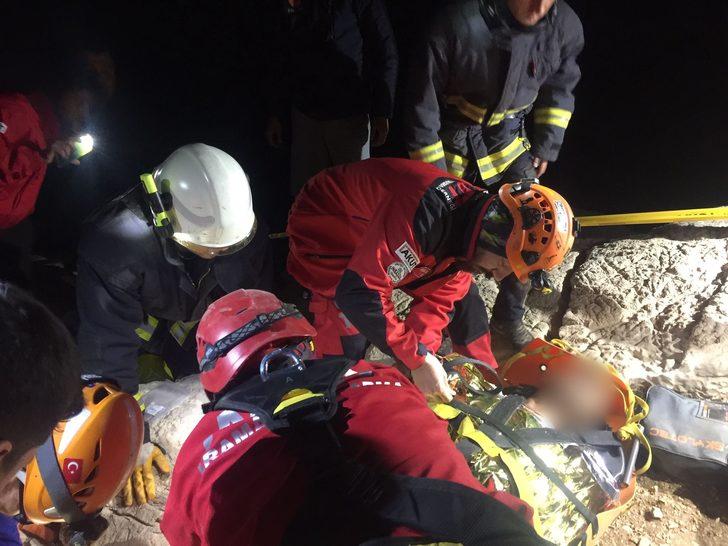 Antalya'da yayladaki kuyuya düşen kişi kurtarıldı G3