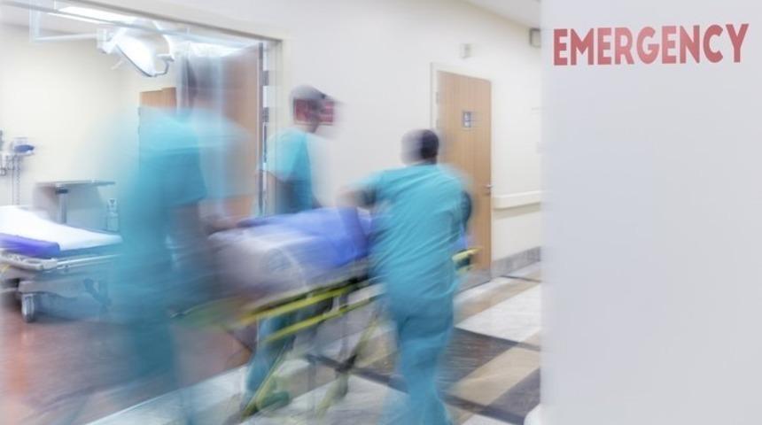 Sedyedeki hastaya cinsel saldırıda bulunan doktordan şok savunma! 'Sarkıntılık yaptı'