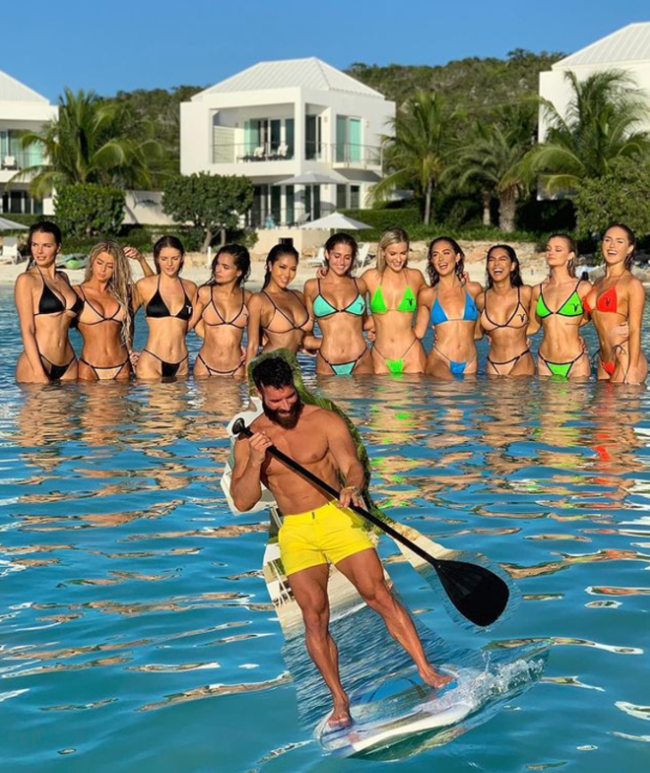 Dan Bilzerian’ın sosyal medyadan yaptığı paylaşım gündem yarattı! “Onlarla eğlendi benimle evlendi” G4