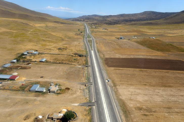 Ağrı Dağı eteklerinde helikopter destekli trafik denetimi yapıldı G5