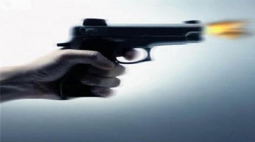 Tuttuğu kiralık katili başkasına öldürttü