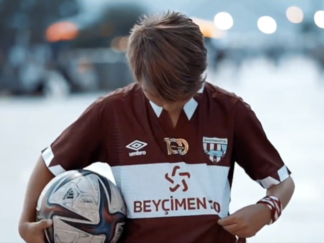 Bandırmaspor'dan 100. yıl özel forması!