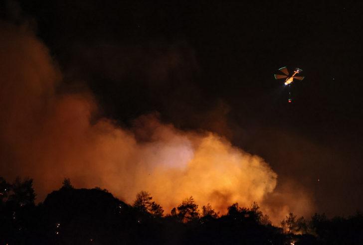 GÜNCELLEME 3 - Aydın'da çıkan orman yangınına müdahale ediliyor G1