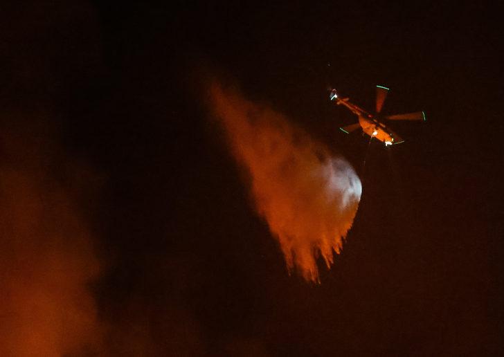 GÜNCELLEME 3 - Aydın'da çıkan orman yangınına müdahale ediliyor G4