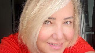 Berna Laçin 26. evlilik yıl dönümünü kutladı! Notu dikkat çekti