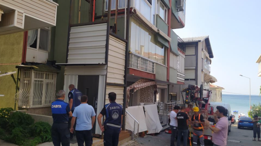 Büyükçekmece'de bu binaya giren şaşkına döndü!  'Almanya'dan oğlumu getirmiştim ama...'
