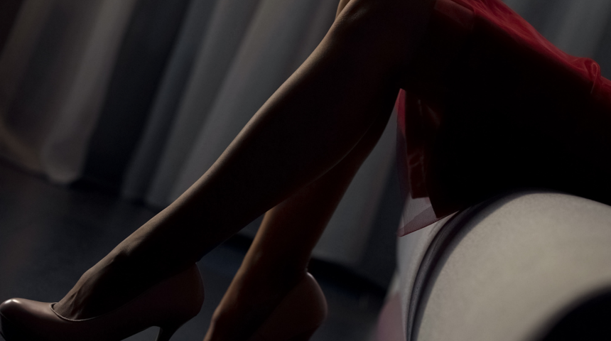 Mide bulandıran olay! Evinde fuhuş yaptırıp komisyon almış