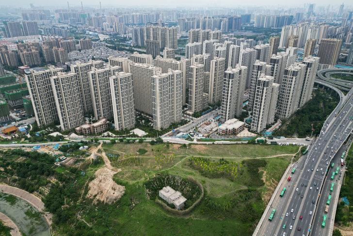 Gökdelenlerin arasında tamamen tek başına!  Bambularla çevrili yerin tam 10 metre altında G5