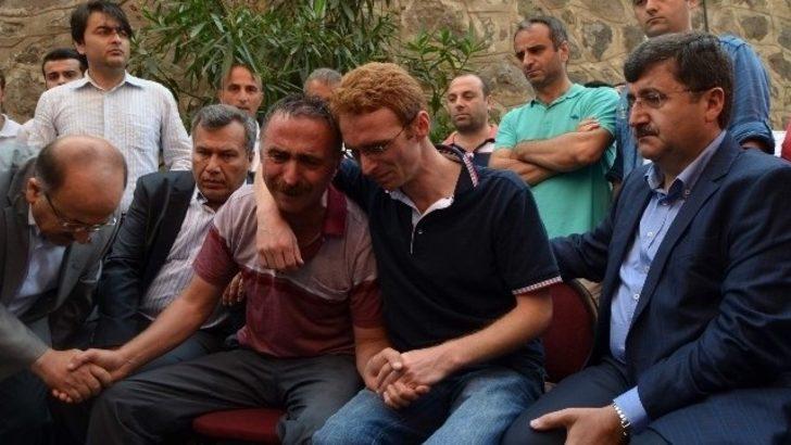 Trabzon’daki şehit evi taziyeye gelenlerin akınına uğradı