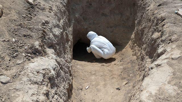 Kaçak kazıda, topraktan miras çıktı! Jandarma, gece gündüz nöbet tutuyor