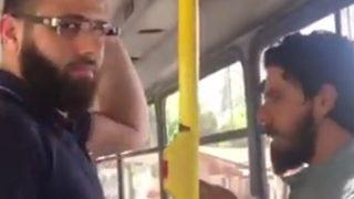 Otobüste yüksek sesle dini sohbete tepki