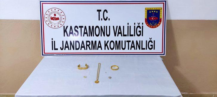 Kendisini jandarma olarak tanıtarak dolandırıcılık yapan kişi tutuklandı G5