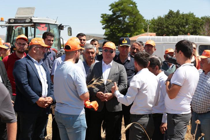 Aksaray'da deneme ekimi yapılan yerli ekmeklik buğday "Halis" hasat edildi G5