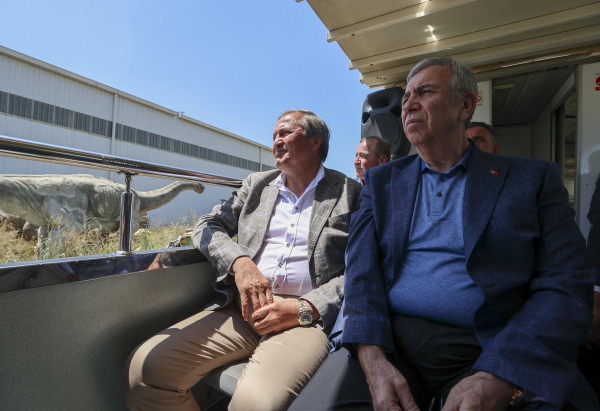 CHP Genel Başkan Yardımcıları Torun ve Kuşoğlu, ANKAPARK'ı gezdi