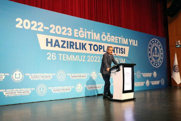 Bakan Özer, Erzurum'da "Eğitim Öğretim Yılı Hazırlık Toplantısı"nda konuştu: (3) G3