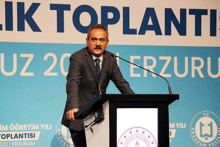 Bakan Özer, Erzurum'da "Eğitim Öğretim Yılı Hazırlık Toplantısı"nda konuştu: (3) G4